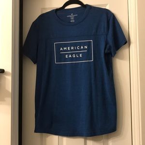 American Eagle Men’s Size Medium blue shirt